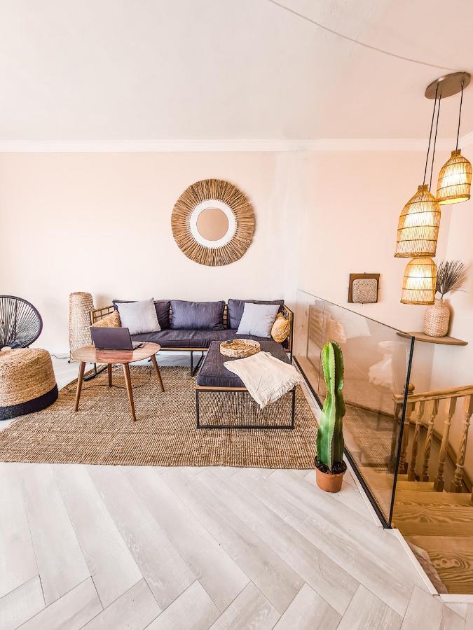 אדחה Oceanview Boutique House, 125 Sqm, Parking, Sunset Rooftop מראה חיצוני תמונה